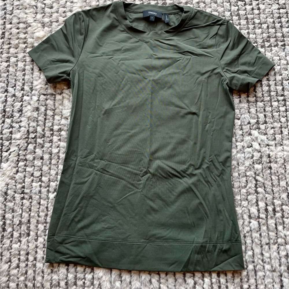 NWOT Theory Dressy Tee Size Petite